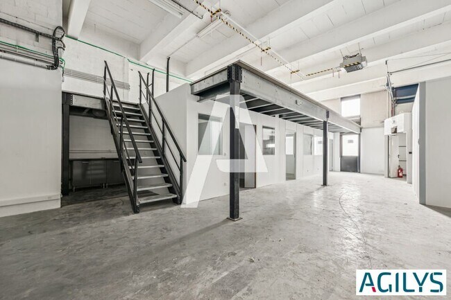 Plus de détails pour 14 Rue De Villeneuve, Rungis - Local d'activités à louer