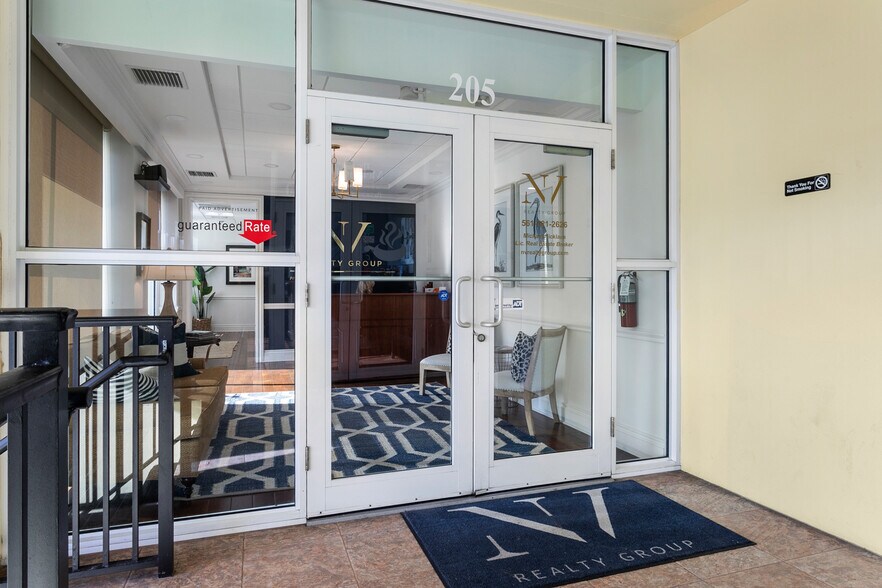 11811 US Highway 1, North Palm Beach, FL à louer - Photo de l’immeuble – Image 3 sur 25