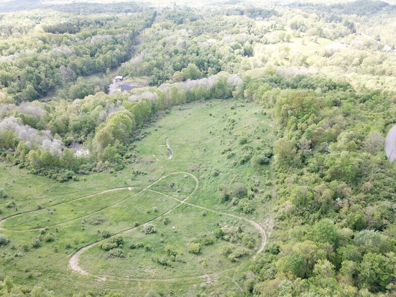 Scotts Run, Carnegie, PA à vendre - Photo de l’immeuble – Image 3 sur 30