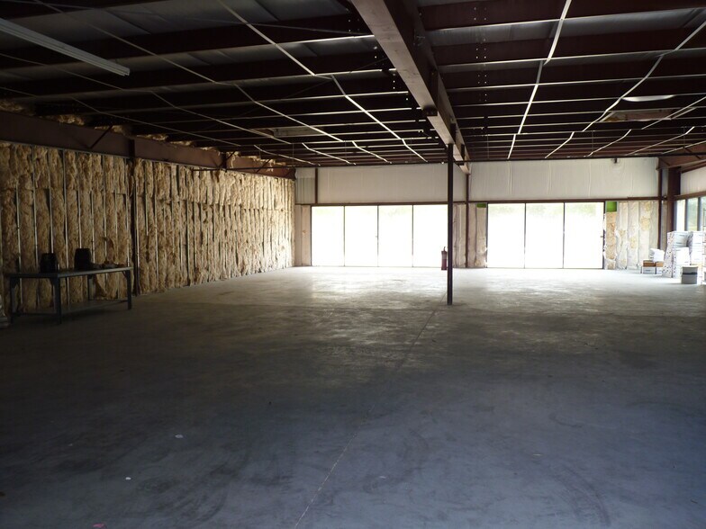 8525 Jackrabbit Rd, Houston, TX à louer - Photo intérieure – Image 2 sur 10