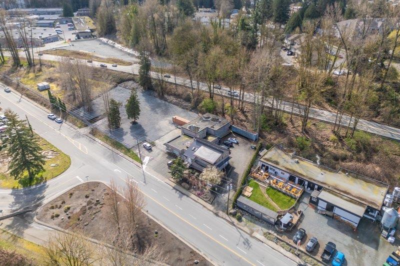 2253 W Railway Av, Abbotsford, BC à louer - Photo de l’immeuble – Image 2 sur 36