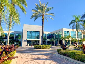 Plus de détails pour 8181 NW 154th St, Miami Lakes, FL - Bureau à louer