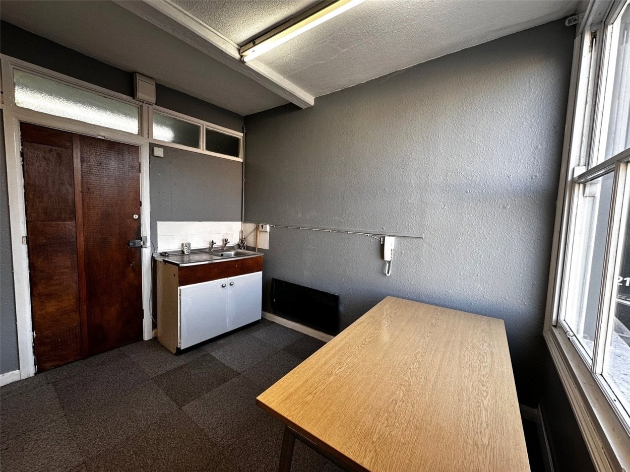 1-5 Warstone Ln, Birmingham à louer Photo intérieure– Image 1 sur 6