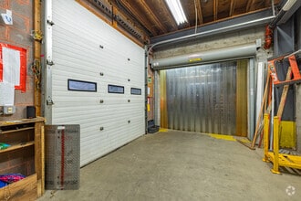 230 US Highway 206, Hillsborough, NJ à vendre Photo intérieure– Image 2 sur 6