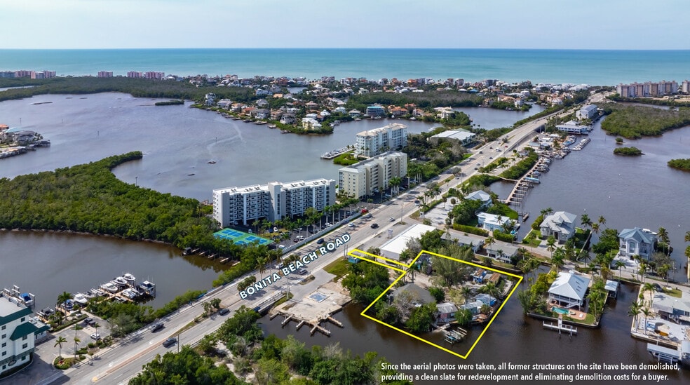 27702 Simmons Ln, Bonita Springs, FL à vendre - Aérien – Image 2 sur 6