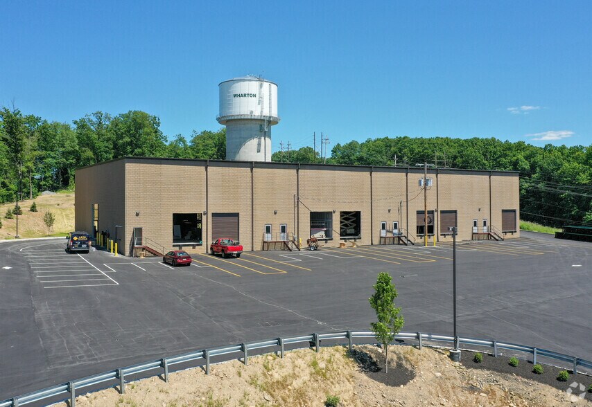 105 W Dewey Ave, Wharton, NJ à louer - Photo de l’immeuble – Image 1 sur 8