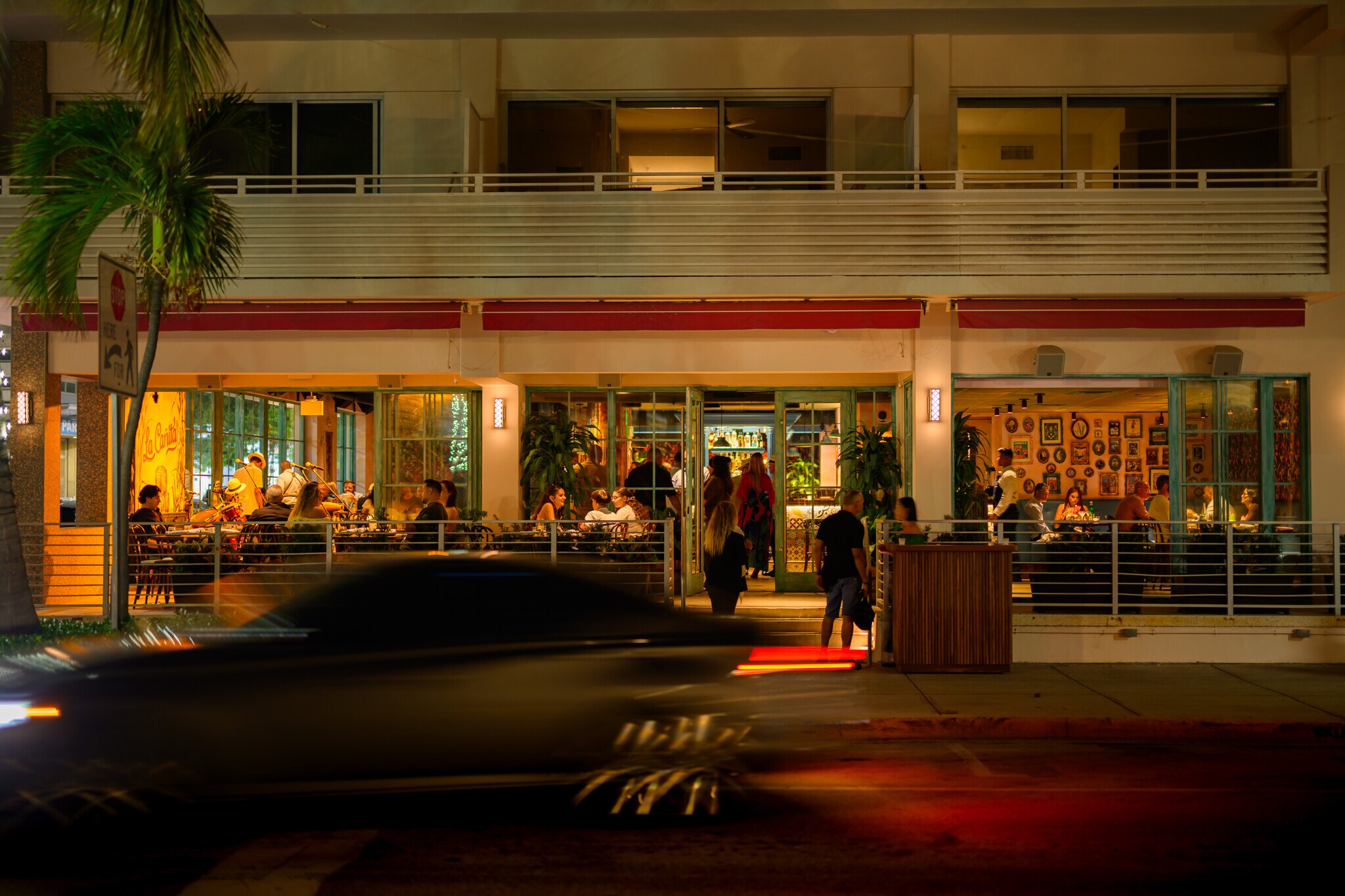 1200 Ocean Dr, Miami Beach, FL à louer Photo de l’immeuble– Image 1 sur 12