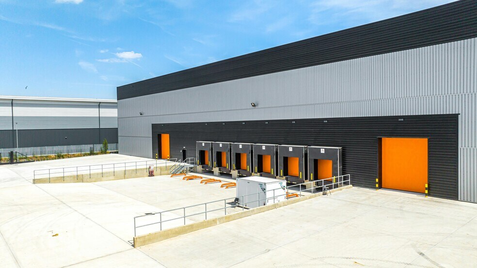 1 Church Manorway, Erith à louer - Photo de l’immeuble – Image 3 sur 17