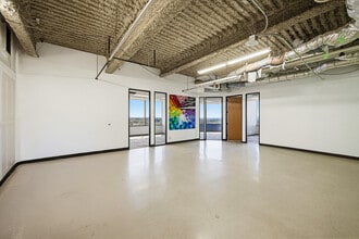 6420 Wilshire Blvd, Los Angeles, CA à louer Photo intérieure– Image 2 sur 4