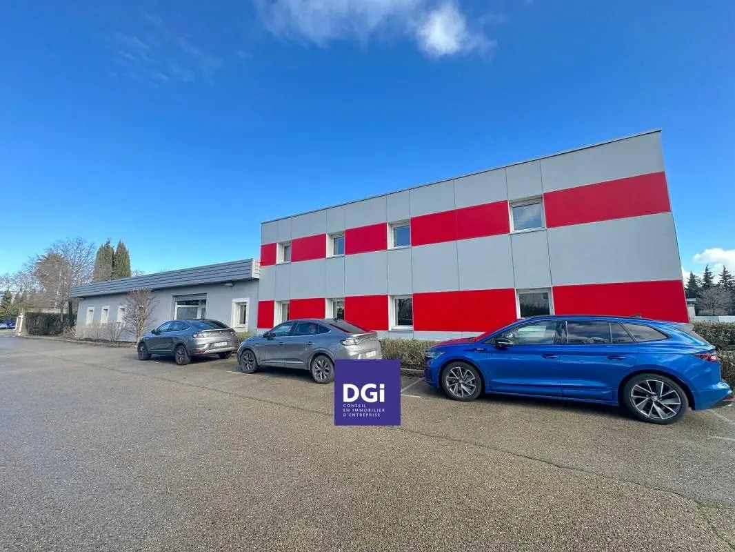 Bureau dans Nîmes à vendre Photo de l’immeuble– Image 1 sur 7