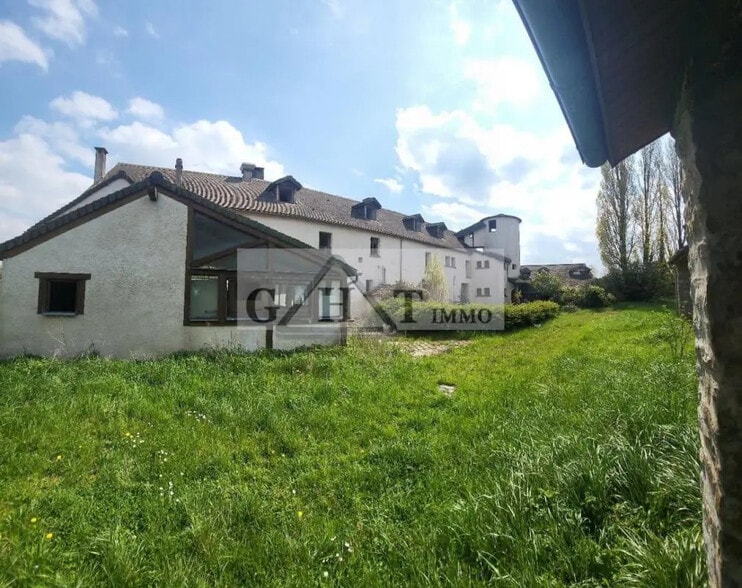 Industriel/Logistique dans Chamarande à vendre - Photo de l’immeuble – Image 1 sur 9