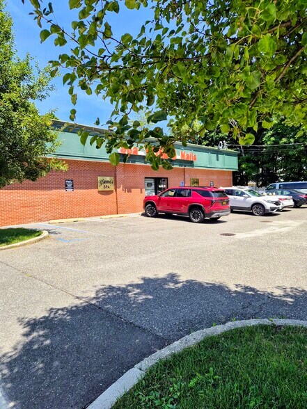 405-407 Lake Ave, Saint James, NY à vendre - Photo de l’immeuble – Image 2 sur 11