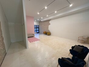 102 State St N, Waseca, MN à vendre Photo intérieure– Image 1 sur 17