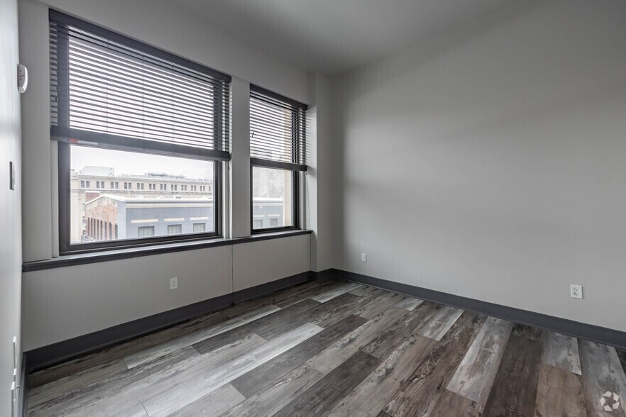 830 Main St, Cincinnati, OH à louer - Photo intérieure – Image 2 sur 32