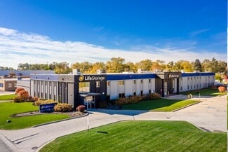 Plus de détails pour 426 S Westgate St, Addison, IL - Bureau à louer