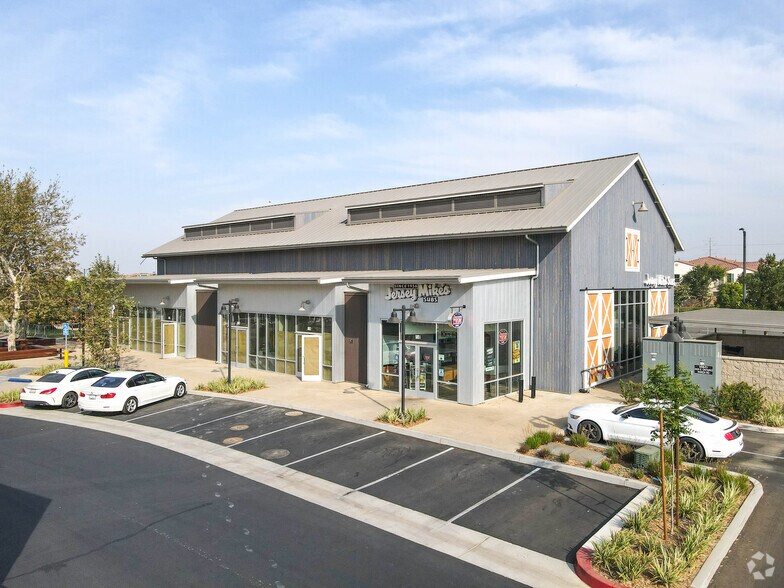 3420 E Ontario Ranch Rd, Ontario, CA à louer - Photo principale – Image 1 sur 6