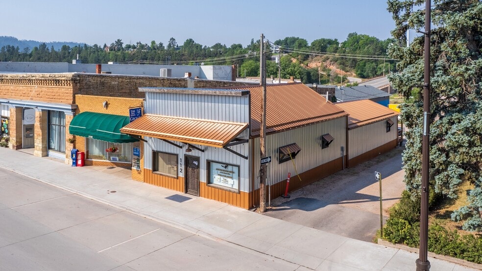 112 N Chicago St, Hot Springs, SD à vendre - Photo de l’immeuble – Image 2 sur 30