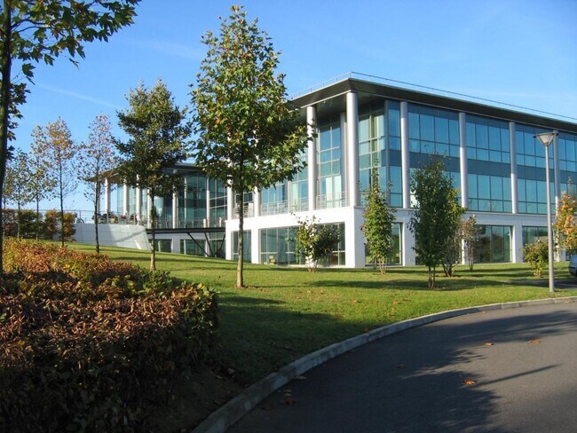 Plus de détails pour 229 Rue De La Belle Etoile, Roissy-en-France - Bureau à louer