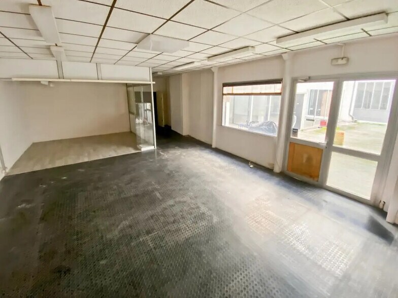 Bureau dans Paris à louer - Photo de l’immeuble – Image 2 sur 5