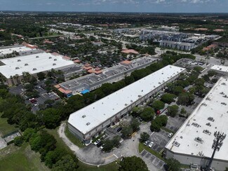 Plus de détails pour 12062-12090 Miramar Pky, Miramar, FL - Industriel/Logistique à louer