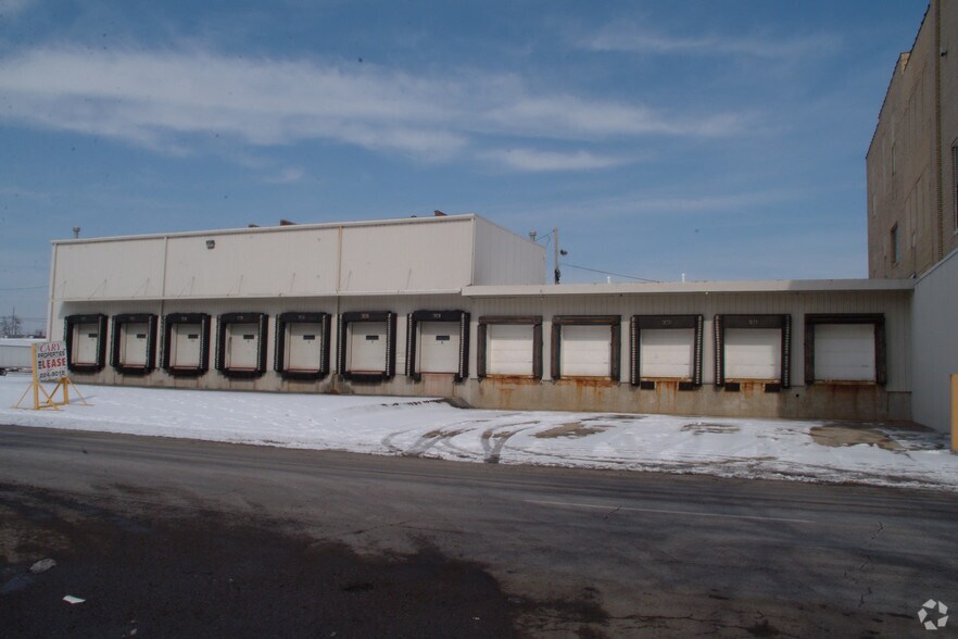 124 W Wayne St, Lima, OH à vendre - Photo de l’immeuble – Image 2 sur 2