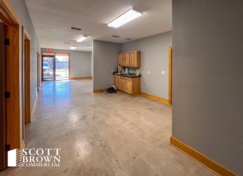 212 Lake Rd, Bridgeport, TX à louer - Photo de l’immeuble – Image 3 sur 16