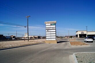 1001 E 87th St, Odessa, TX à louer Photo de l’immeuble– Image 1 sur 8
