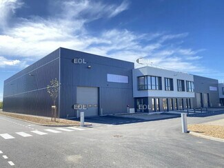Plus de détails pour 6 Impasse Du Dauphiné, Saint-Priest - Local d'activités à louer