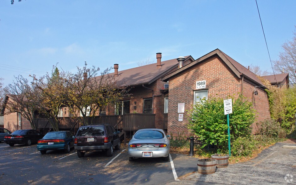 1989 W 5th Ave, Columbus, OH à louer - Photo de l’immeuble – Image 3 sur 12
