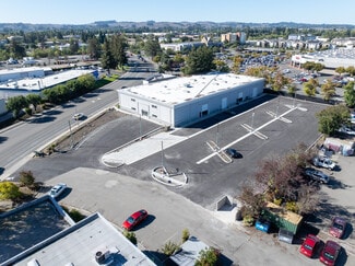 Plus de détails pour 5801 Redwood Dr, Rohnert Park, CA - Industriel/Logistique à louer