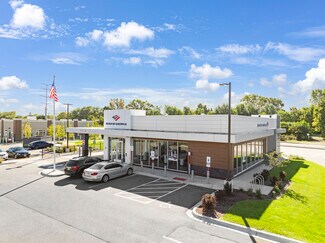 Plus de détails pour 1761 County Road C, Roseville, MN - Local commercial à vendre