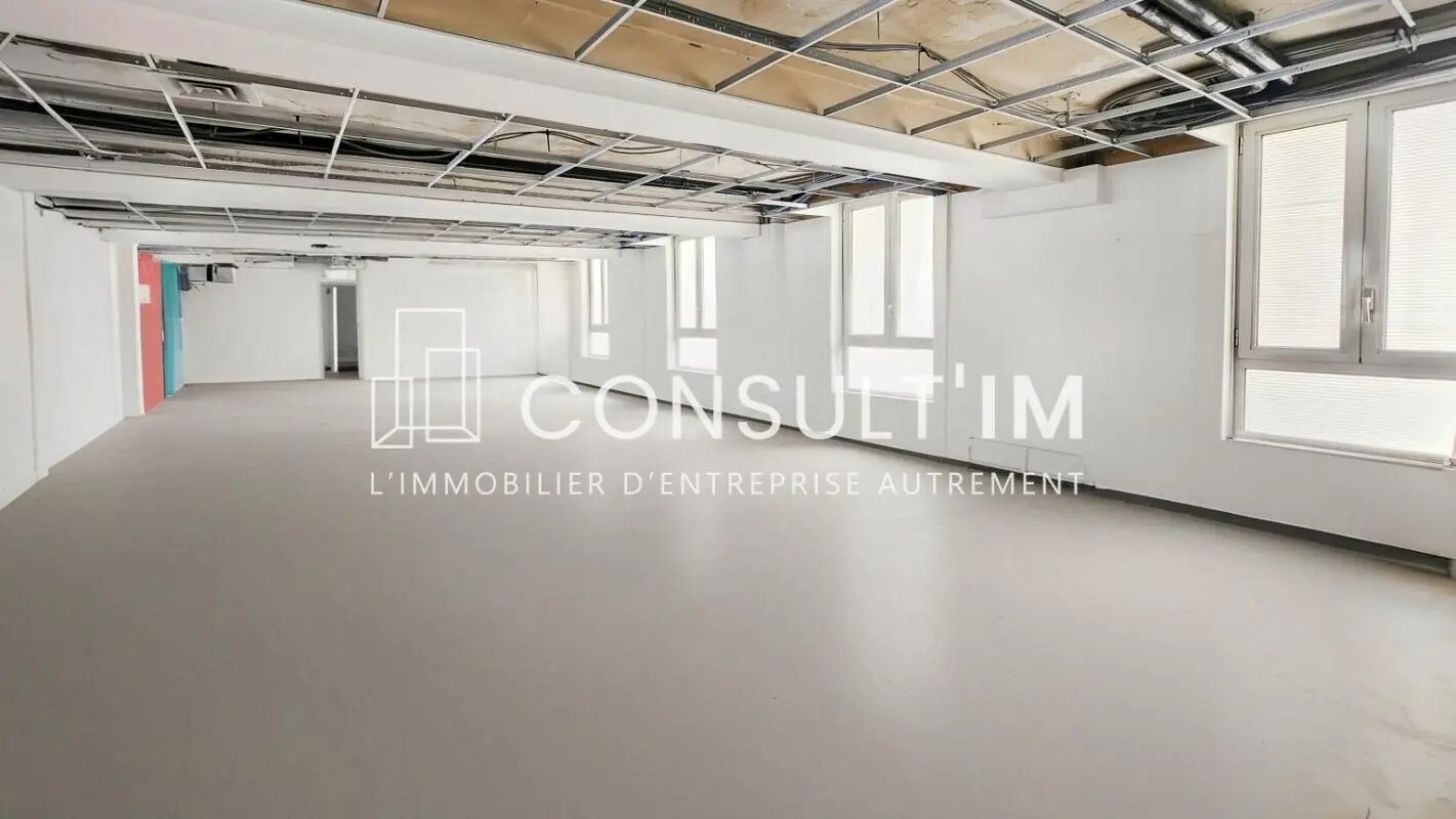 Bureau dans Paris à louer Photo de l’immeuble– Image 1 sur 9