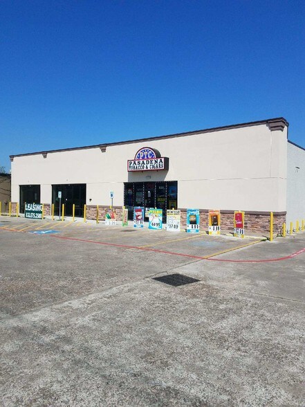 4441 Spencer Hwy, Pasadena, TX à louer - Photo de l’immeuble – Image 3 sur 6