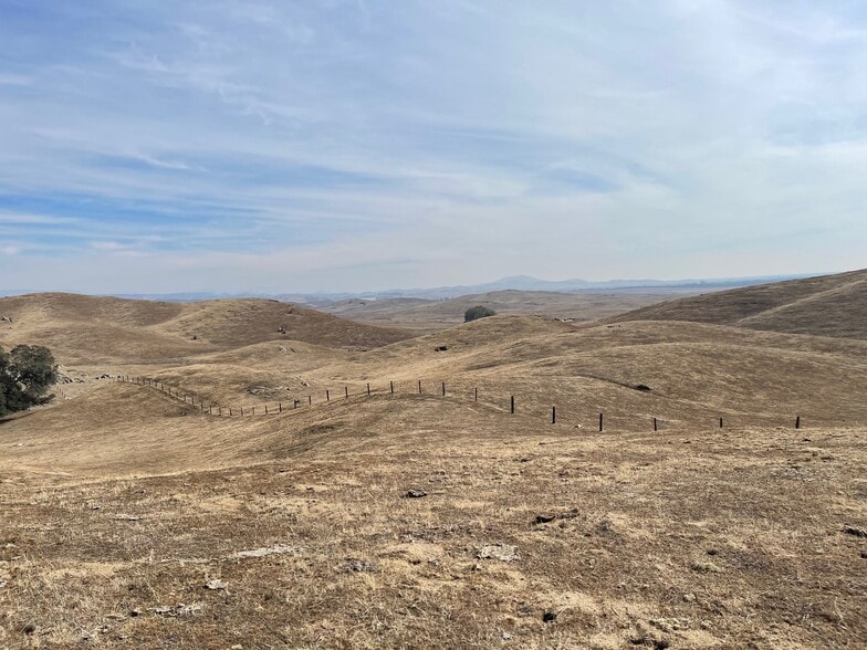 Hwy 41, O Neals, CA à vendre - Photo de l’immeuble – Image 3 sur 11