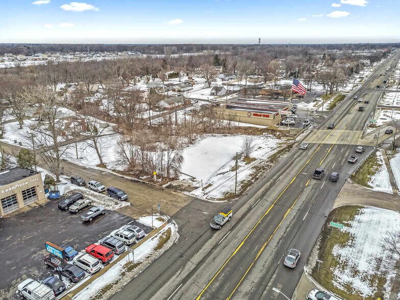 10854 Allen Rd, Taylor, MI à vendre - Photo de l’immeuble – Image 3 sur 7