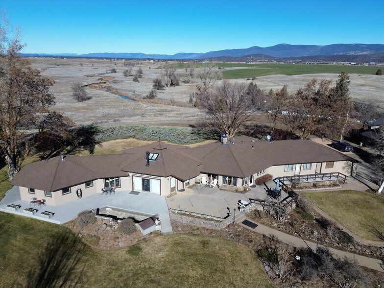 540-775 Pittville Rd, Mcarthur, CA à vendre - Photo de l’immeuble – Image 3 sur 103