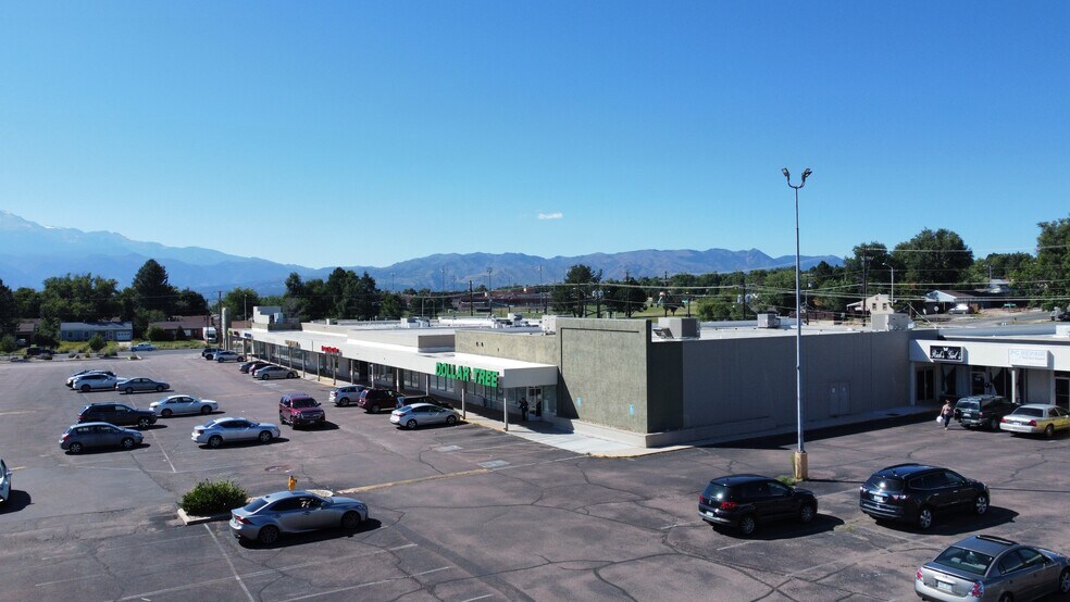 1849 N Circle Dr, Colorado Springs, CO à louer - Photo de l’immeuble – Image 2 sur 21