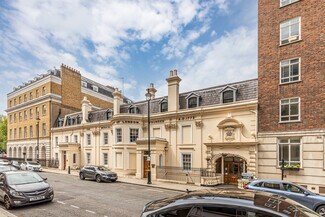 Plus de détails pour 10A Chandos St, Londres - Bureau à louer