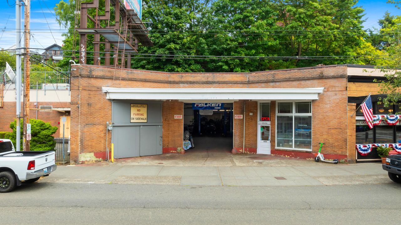 1508 Queen Anne Ave, Seattle, WA à vendre Photo de l’immeuble– Image 1 sur 7