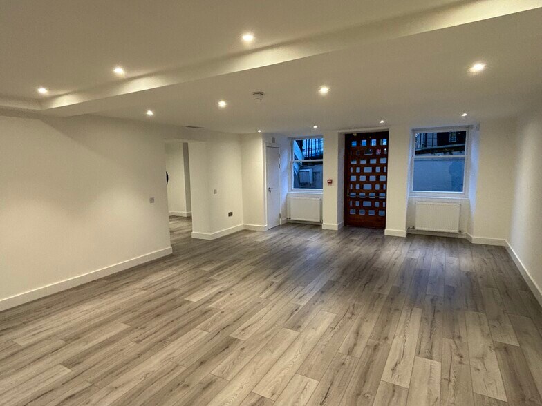 204 West George St, Glasgow à louer - Photo de l’immeuble – Image 2 sur 13