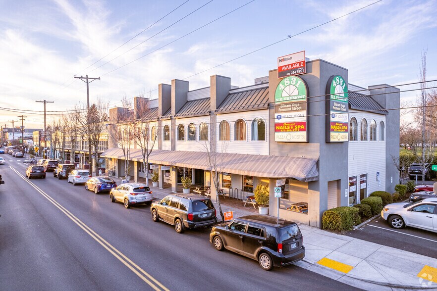 4803-4831 NE Fremont St, Portland, OR à louer - Photo principale – Image 1 sur 5