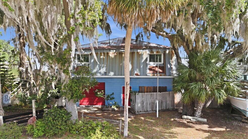 400 Lakeshore Dr, Eustis, FL à vendre - Photo de l’immeuble – Image 3 sur 56