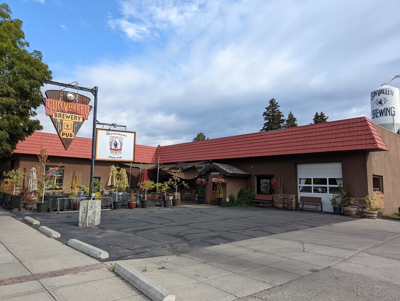 202 N Main St, Hailey, ID à vendre - Photo principale – Image 1 sur 12
