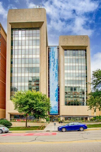 Plus de détails pour 316 W Washington Ave, Madison, WI - Bureau à louer