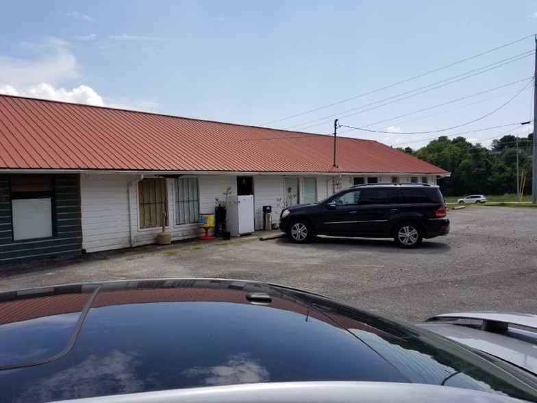 2560 Winfield Dunn Pky, Kodak, TN à louer - Autre – Image 2 sur 7