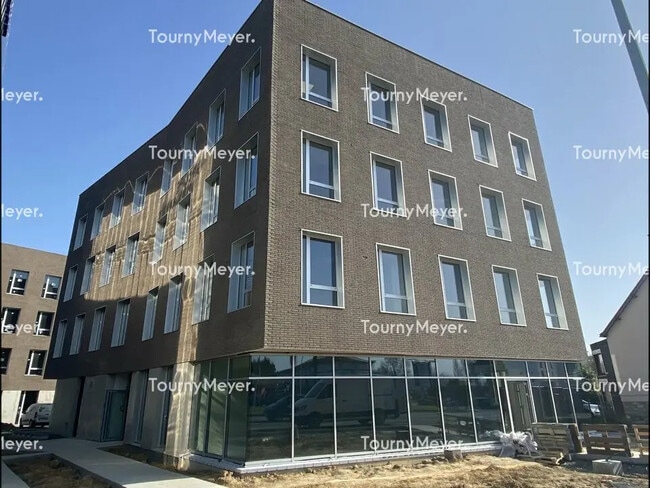 Plus de détails pour Bureau à vendre