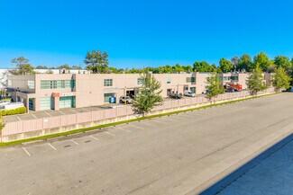 Plus de détails pour 3871 N Fraser Way, Burnaby, BC - Industriel/Logistique à louer