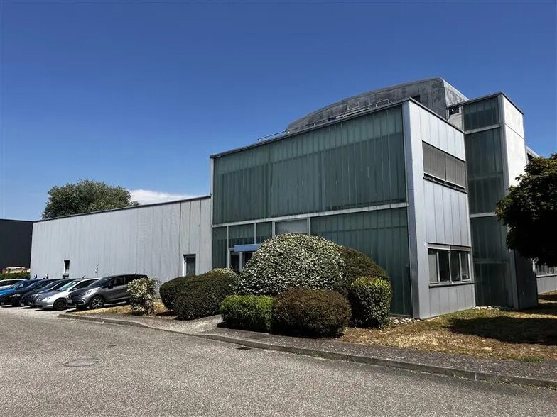 Bureau dans Ostwald à louer - Photo de l’immeuble – Image 3 sur 10