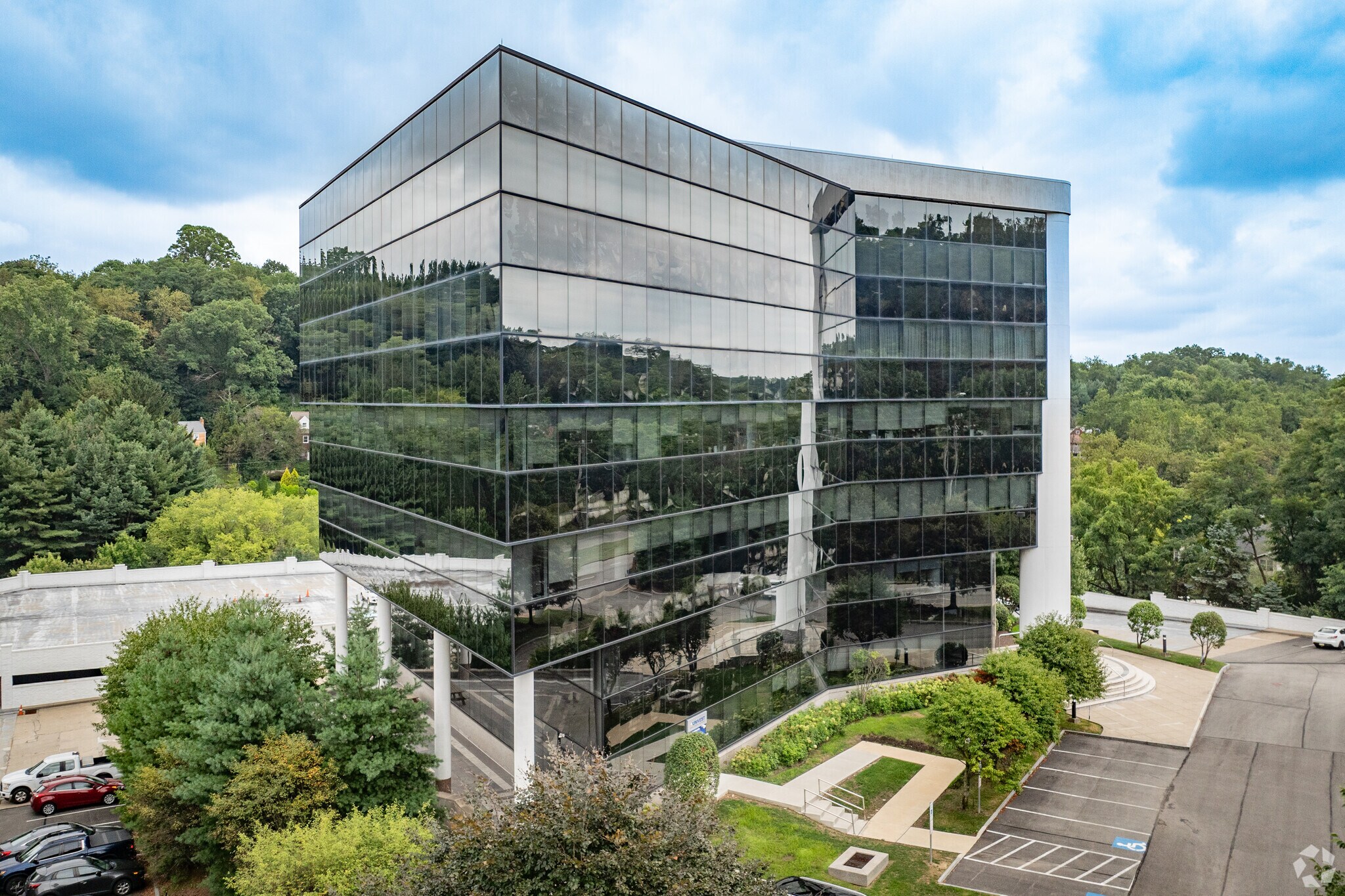 1501 Ardmore Blvd, Pittsburgh, PA à louer Photo principale– Image 1 sur 12