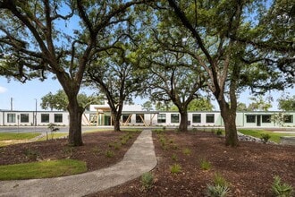 5841 Rivers Ave, North Charleston, SC à louer Photo intérieure– Image 2 sur 7